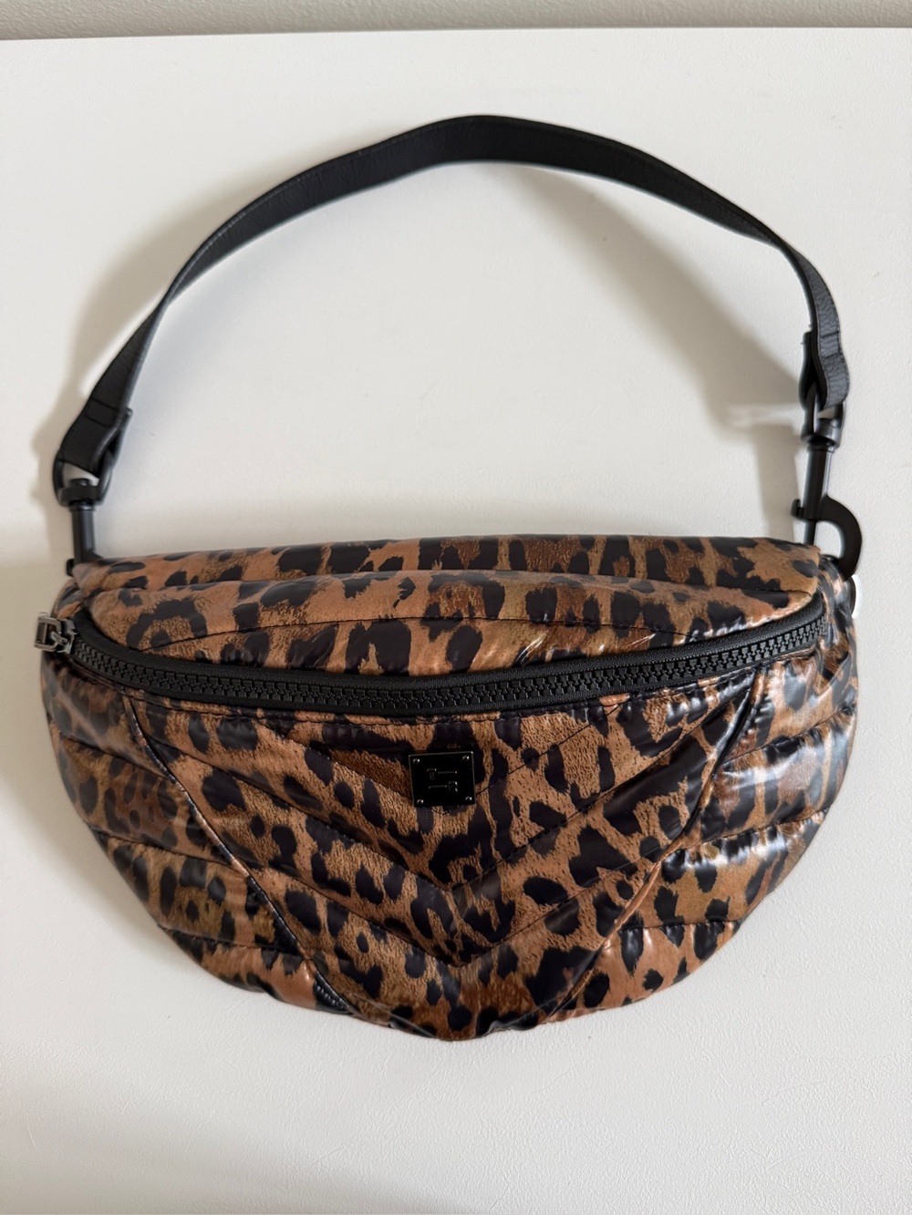 THINK ROYLN Little Runway  Bag Handbag, Pearl Leopard